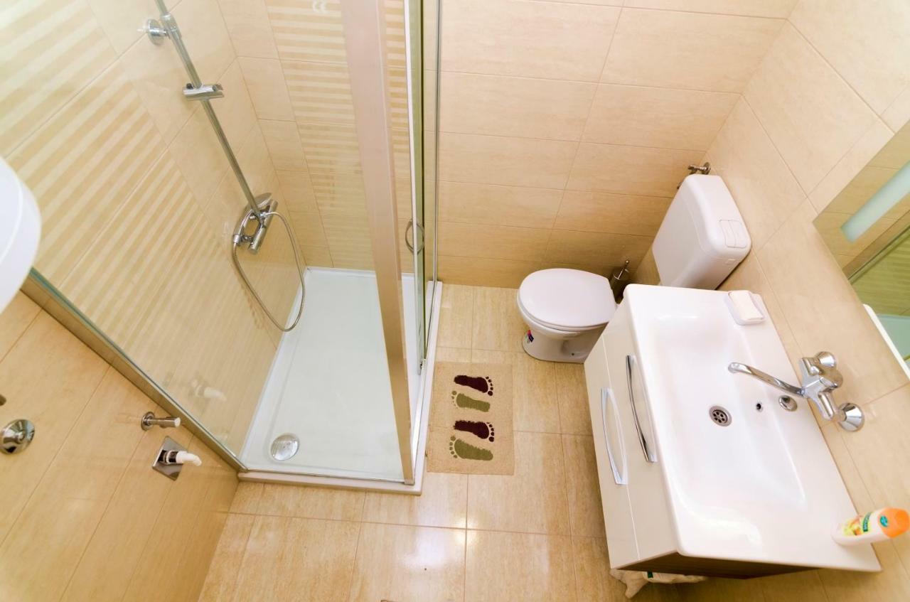 שיבניק Apartman Antea מראה חיצוני תמונה